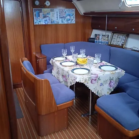 Botel Ifestos Yachting Traveler - Halkidiki *