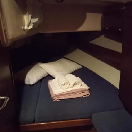 Botel Ifestos Yachting Traveler - Halkidiki